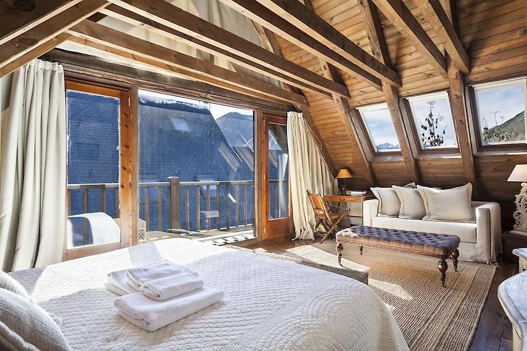Luderna - Casa Sendrosa Villa Gessa 0*,  Spain