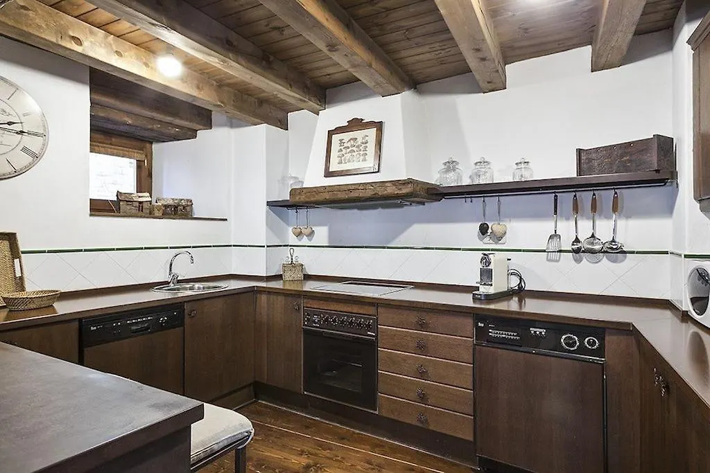 Holiday home Luderna - Casa Sendrosa Villa Gessa