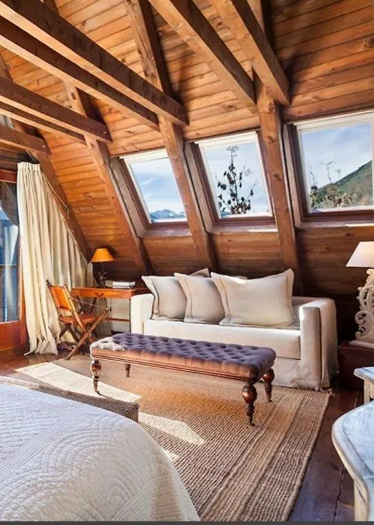 Luderna - Casa Sendrosa Villa Gessa 0*,  Spain
